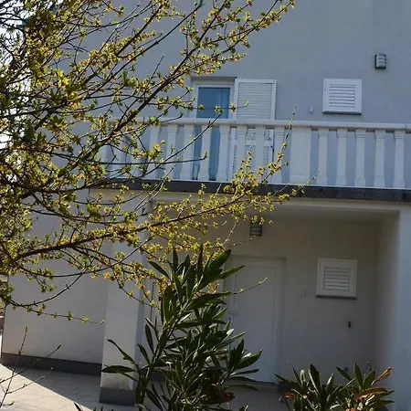 Apartman Zrina Ostro Kraljevica Exterior photo