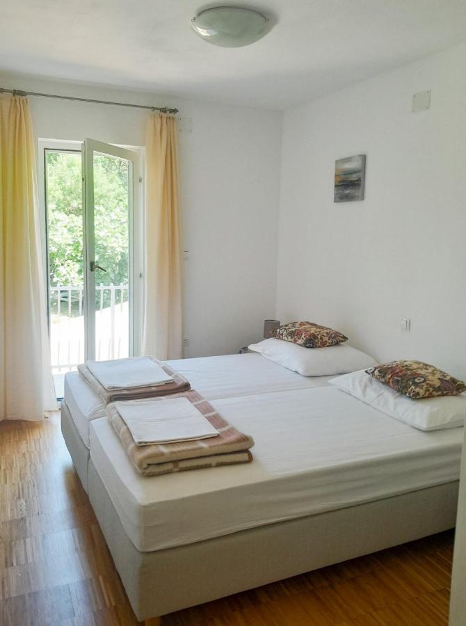 Appartement Zrina Ostro
